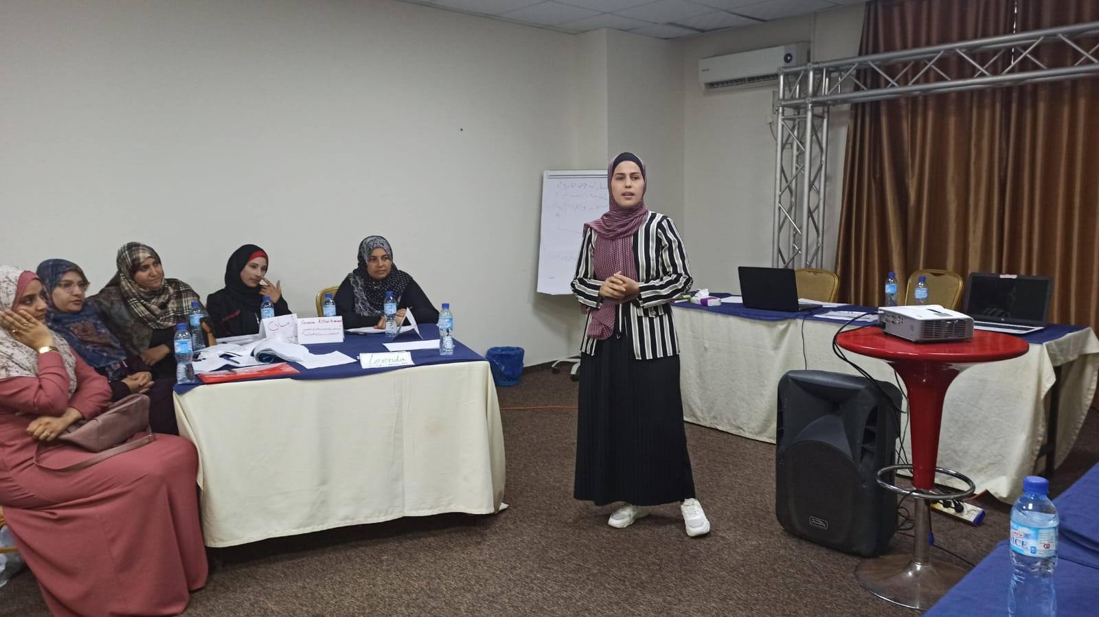 مركز شؤون المرأة يعقد تدريبين حول إدارة المشاريع الصغيرة